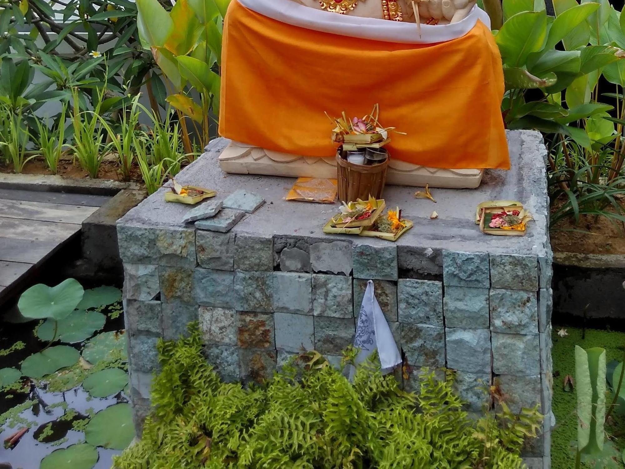 Lotus Villa Ubud By Mahaputra Kültér fotó